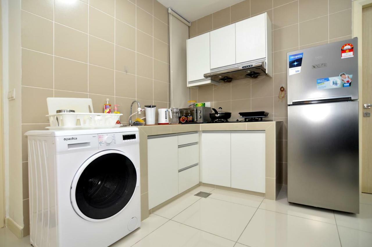 Happy Homestay@Icon City Petaling Jaya Sunway Subang Exterior photo