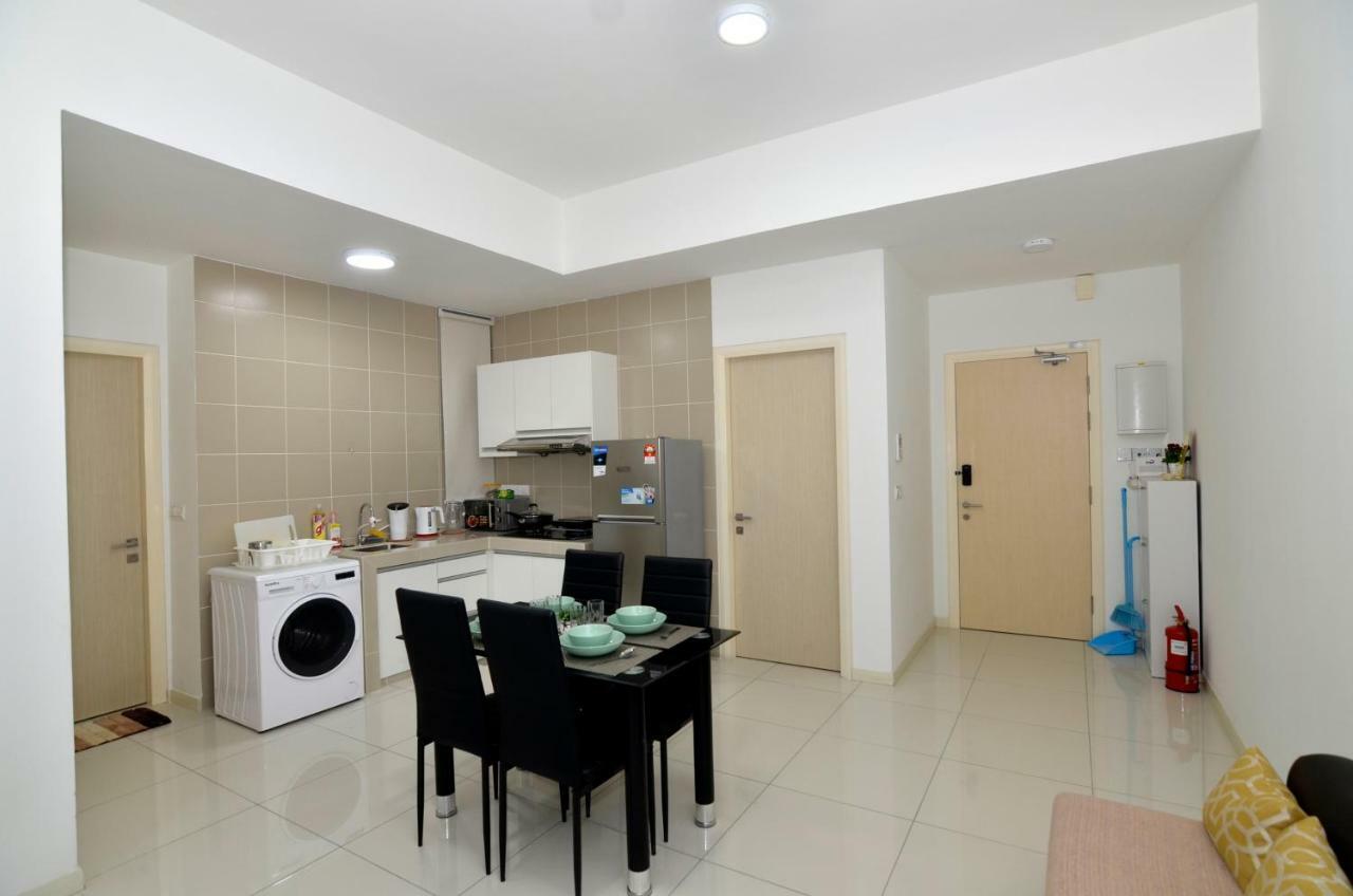 Happy Homestay@Icon City Petaling Jaya Sunway Subang Exterior photo